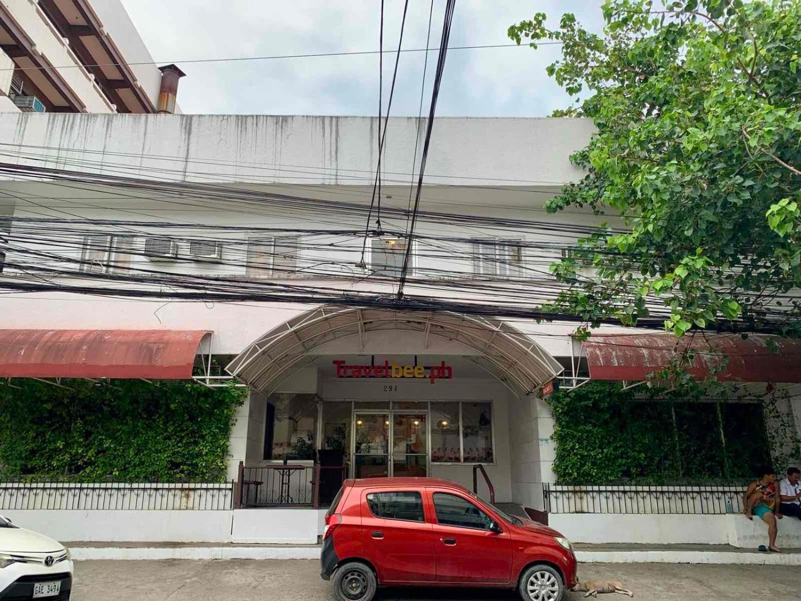 Travelbee Capitol Inn Cebu Екстериор снимка